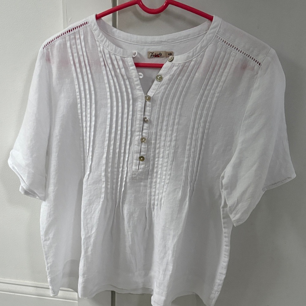 Faherty White Pin-tuck linen Blouse with Button Accents